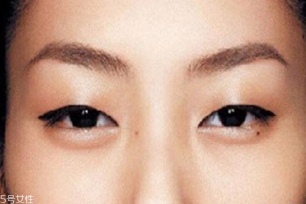 纹眼线好不好?内眼线会伤害眼睛吗?